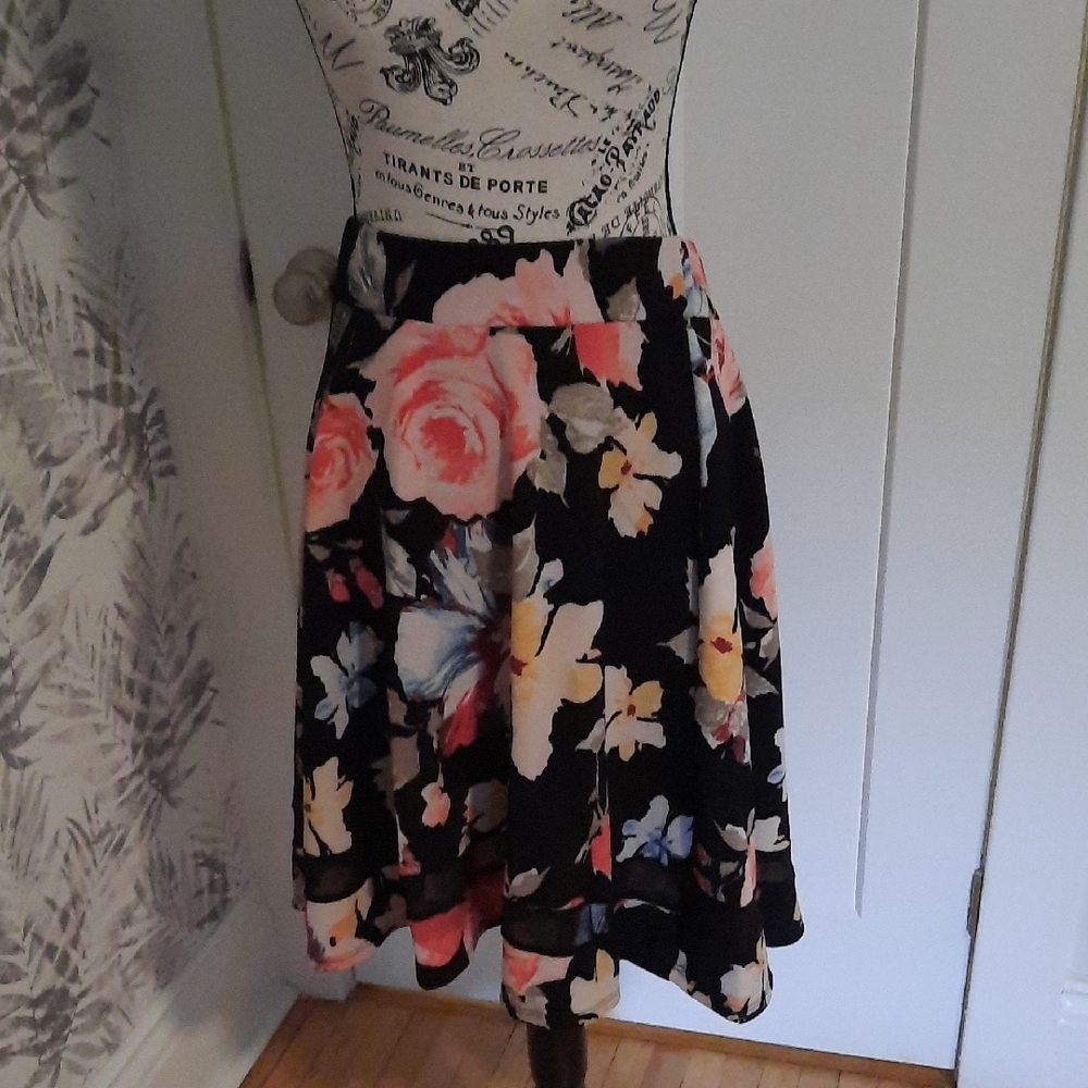 Studio Black Floral Midi Skirt